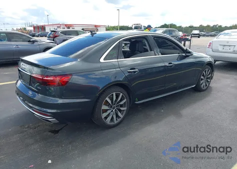 2021 Audi A4 Premium Plus 40 Tfsi Quattro S Tronic z USA, uszkodzony, nr VIN WAUBBAF40MN014909